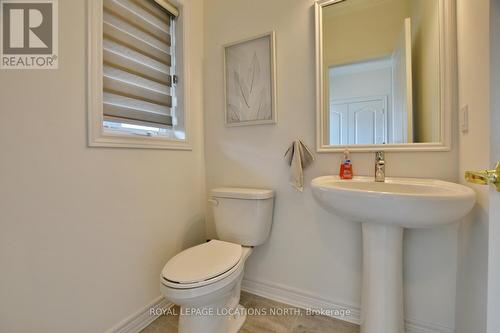 11 Spencer Street, Collingwood, ON - Indoor Photo Showing Bathroom