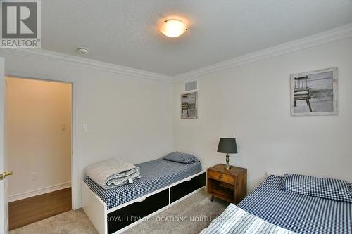 11 Spencer Street, Collingwood, ON - Indoor Photo Showing Bedroom