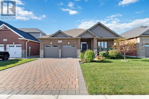 151 Spencer Avenue, Lucan Biddulph (Lucan), ON - Outdoor With Facade