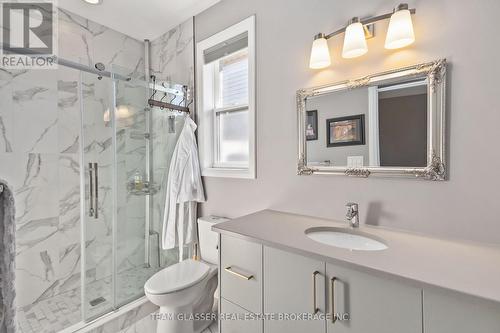 151 Spencer Avenue, Lucan Biddulph (Lucan), ON - Indoor Photo Showing Bathroom