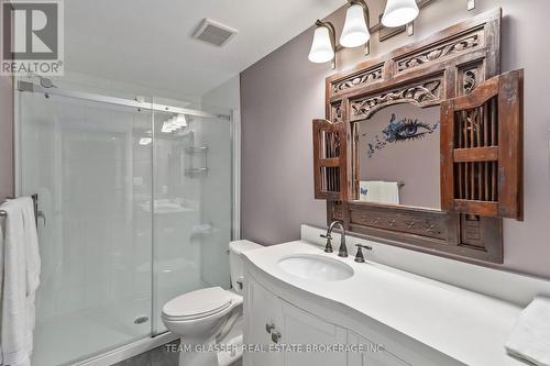 151 Spencer Avenue, Lucan Biddulph (Lucan), ON - Indoor Photo Showing Bathroom