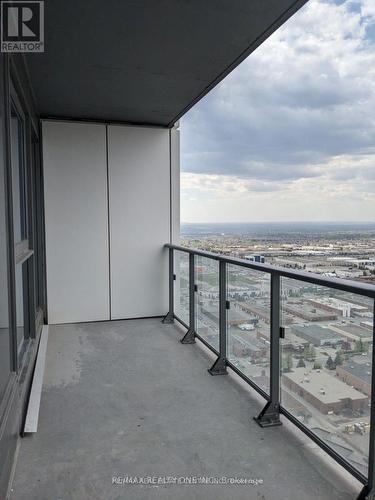 3915 - 1000 Portage Parkway, Vaughan, ON - Outdoor With Balcony With View With Exterior