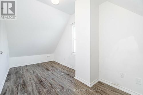 73 Hope Avenue, Hamilton, ON - Indoor Photo Showing Other Room