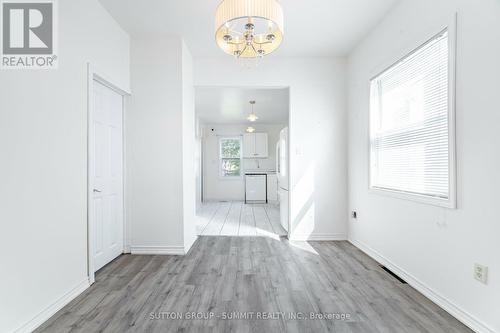 73 Hope Avenue, Hamilton, ON - Indoor Photo Showing Other Room