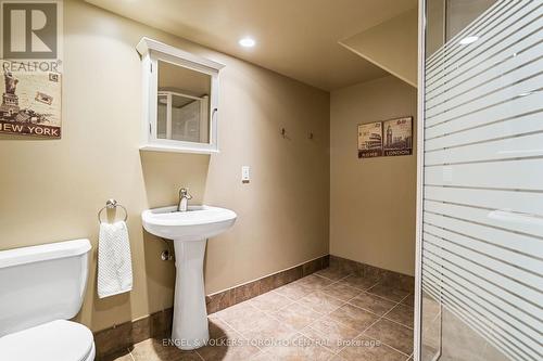 365 2Nd Avenue E, Owen Sound, ON - Indoor Photo Showing Bathroom