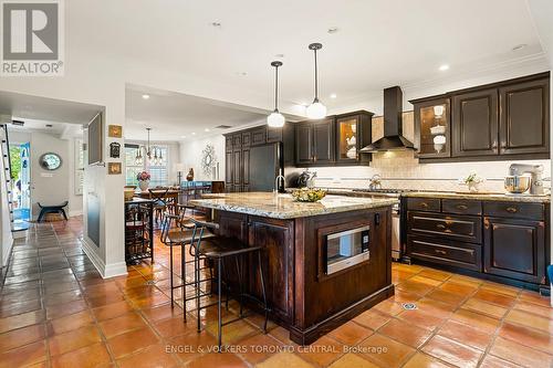 365 2Nd Avenue E, Owen Sound, ON - Indoor Photo Showing Kitchen With Upgraded Kitchen