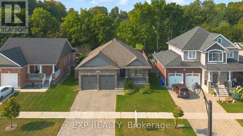 26 Hollingshead Road, Ingersoll, ON - Outdoor With Facade