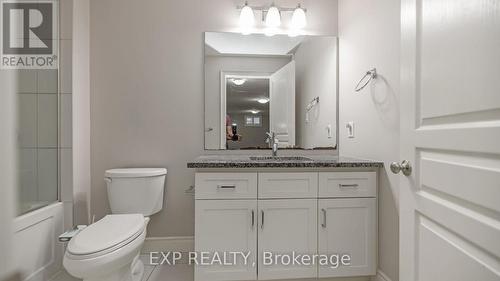 26 Hollingshead Road, Ingersoll, ON - Indoor Photo Showing Bathroom