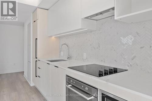 2307 - 82 Dalhousie Street, Toronto, ON - Indoor Photo Showing Kitchen With Upgraded Kitchen