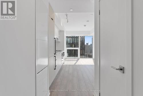 2307 - 82 Dalhousie Street, Toronto, ON - Indoor Photo Showing Other Room