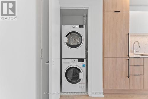 3115 - 82 Dalhousie Street, Toronto, ON - Indoor Photo Showing Laundry Room