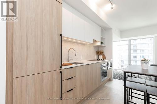 3115 - 82 Dalhousie Street, Toronto, ON - Indoor Photo Showing Kitchen