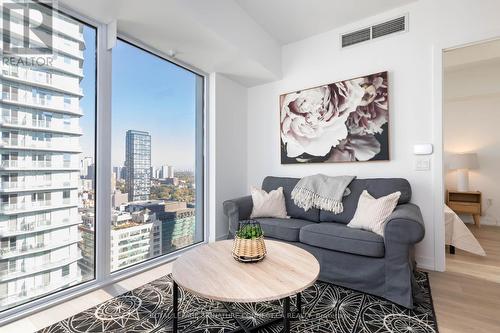 3115 - 82 Dalhousie Street, Toronto, ON - Indoor Photo Showing Living Room