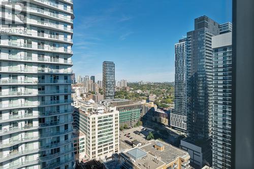 3115 - 82 Dalhousie Street, Toronto, ON - Outdoor With Facade