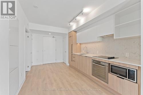 3115 - 82 Dalhousie Street, Toronto, ON - Indoor Photo Showing Kitchen