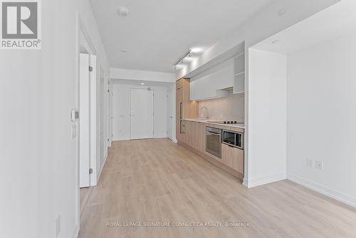 3115 - 82 Dalhousie Street, Toronto, ON - Indoor Photo Showing Kitchen