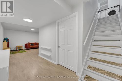 9 Webb Street, Barrie, ON - Indoor Photo Showing Other Room