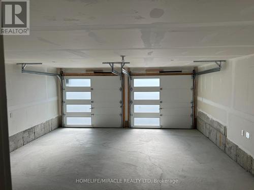 1065 Trailsview Avenue, Cobourg, ON - Indoor Photo Showing Garage