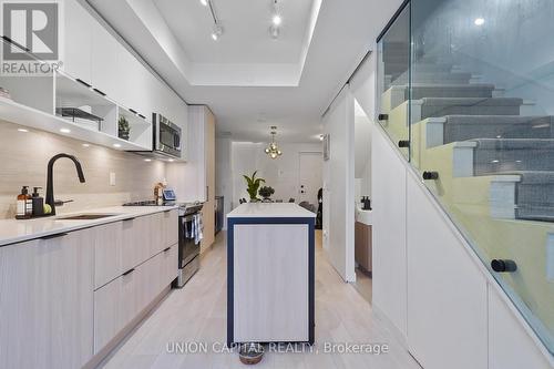 S115 - 180 Mill Street, Toronto, ON - Indoor Photo Showing Kitchen With Upgraded Kitchen