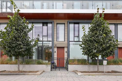 S115 - 180 Mill Street, Toronto, ON - Outdoor