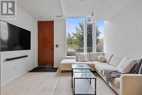 S115 - 180 Mill Street, Toronto, ON - Indoor Photo Showing Living Room