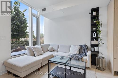 S115 - 180 Mill Street, Toronto, ON - Indoor Photo Showing Living Room