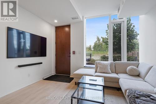 S115 - 180 Mill Street, Toronto, ON - Indoor Photo Showing Living Room