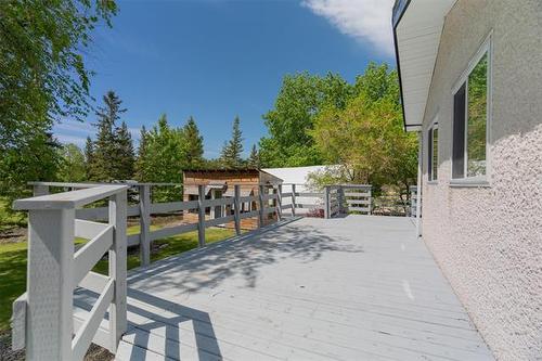 2 Kendale Dr, St Andrews, MB 