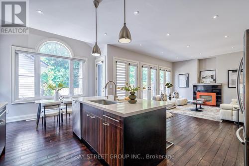 80 Churchill Avenue, Toronto, ON - Indoor Photo Showing Kitchen With Upgraded Kitchen