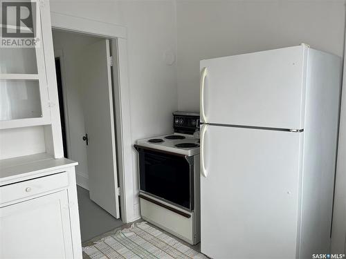 129 Nelson Avenue E, Blaine Lake, SK - Indoor Photo Showing Kitchen