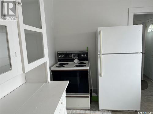 129 Nelson Avenue E, Blaine Lake, SK - Indoor Photo Showing Kitchen