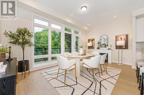 126 Credit Lane, Richmond Hill, ON - Indoor Photo Showing Dining Room