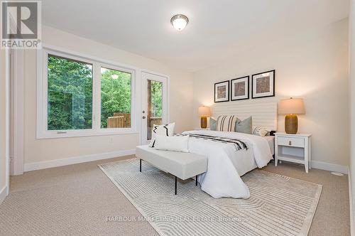 126 Credit Lane, Richmond Hill, ON - Indoor Photo Showing Bedroom