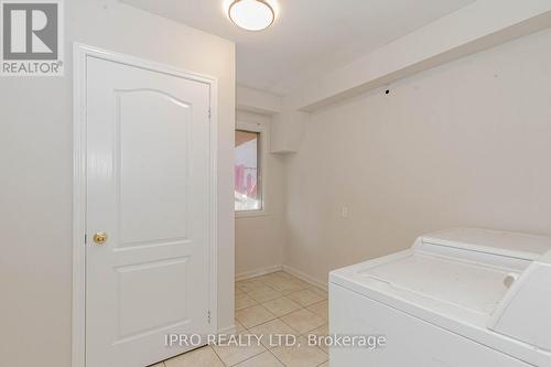 7094 Darcel Avenue, Mississauga, ON - Indoor Photo Showing Laundry Room