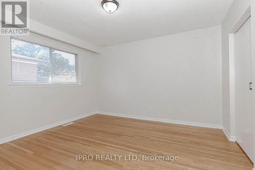 7094 Darcel Avenue, Mississauga, ON - Indoor Photo Showing Other Room