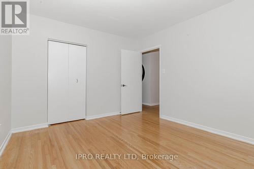 7094 Darcel Avenue, Mississauga, ON - Indoor Photo Showing Other Room