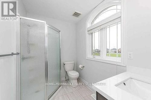 30 Cittadella Boulevard, Hamilton, ON - Indoor Photo Showing Bathroom