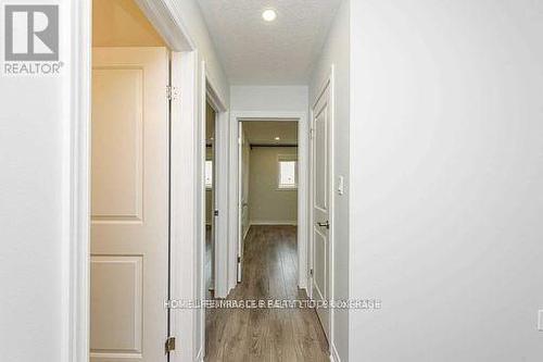 30 Cittadella Boulevard, Hamilton, ON - Indoor Photo Showing Other Room