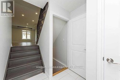 30 Cittadella Boulevard, Hamilton, ON - Indoor Photo Showing Other Room