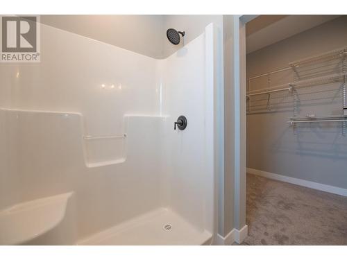 2508 Shuswap Avenue Unit# 9, Lumby, BC - Indoor Photo Showing Bathroom