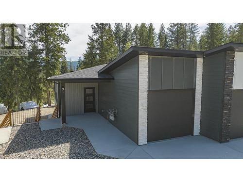 2508 Shuswap Avenue Unit# 9, Lumby, BC - Outdoor With Exterior