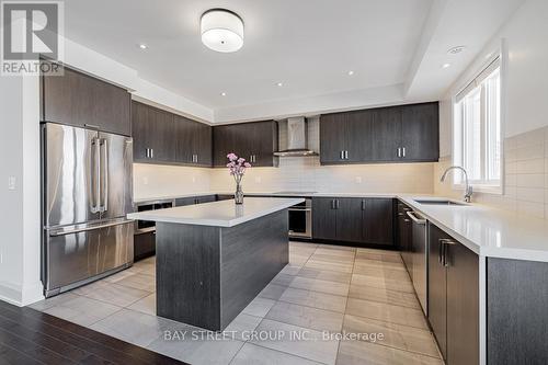 Th8 - 386 Highway 7 E, Richmond Hill, ON - Indoor Photo Showing Kitchen With Upgraded Kitchen