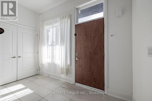 Th8 - 386 Highway 7 E, Richmond Hill, ON - Indoor Photo Showing Other Room