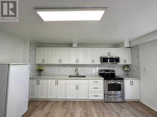 7258 9Th Line, New Tecumseth, ON - Indoor Photo Showing Kitchen