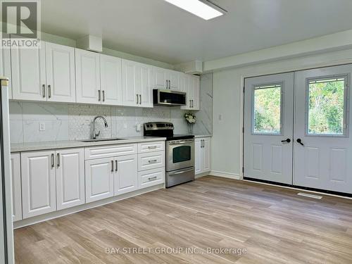 7258 9Th Line, New Tecumseth, ON - Indoor Photo Showing Kitchen