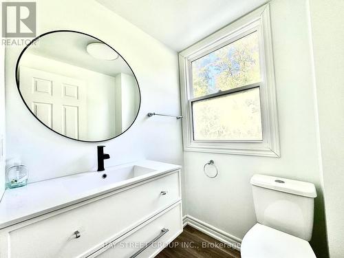 7258 9Th Line, New Tecumseth, ON - Indoor Photo Showing Bathroom