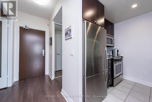 710 - 1055 Southdown Road, Mississauga, ON - Indoor