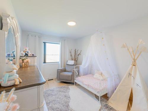 Chambre Ã Â coucher - 722 Rue Isola-Comtois, Sainte-Julie, QC - Indoor Photo Showing Bedroom