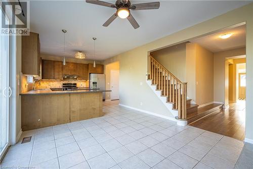 48 Dellgrove Circle, Cambridge, ON - Indoor Photo Showing Kitchen