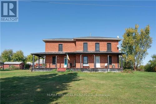 19943 County Road 18 Road, South Glengarry, ON - Outdoor With Deck Patio Veranda With Facade